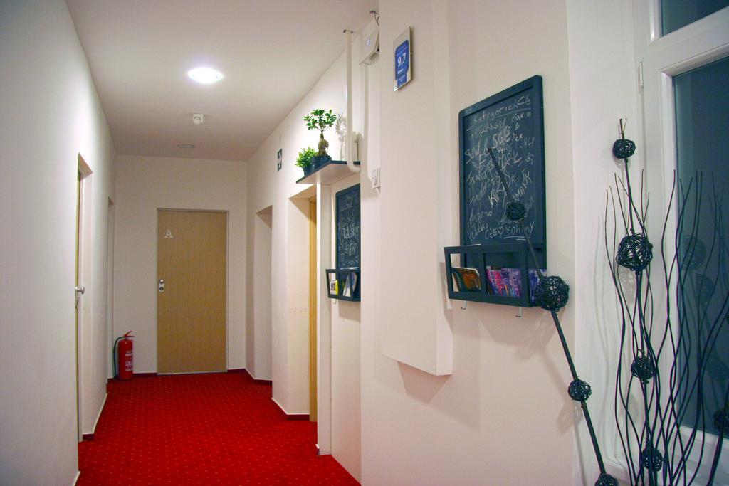 Red Carpet Rooms Zagrzeb Zewnętrze zdjęcie